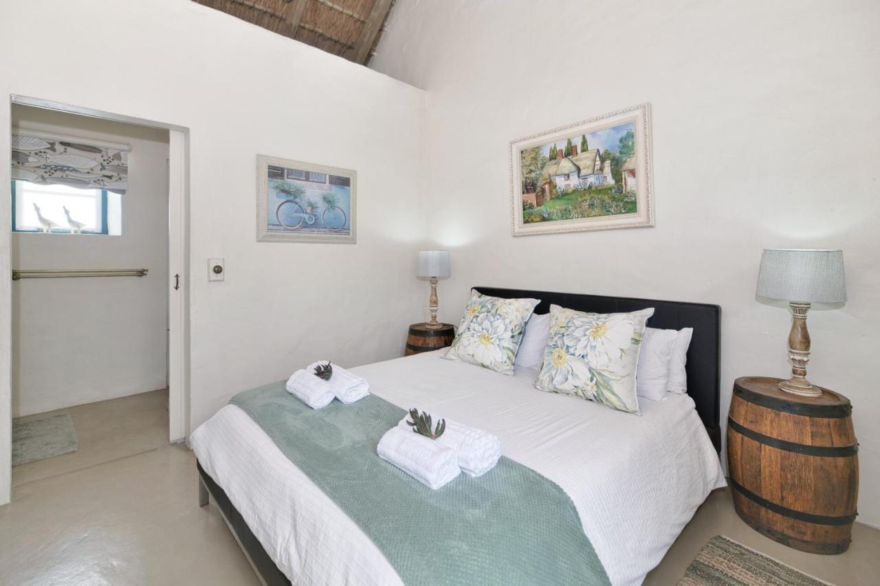 Zuidste Huisie Fisherman'S Cottage Струисбай Екстериор снимка