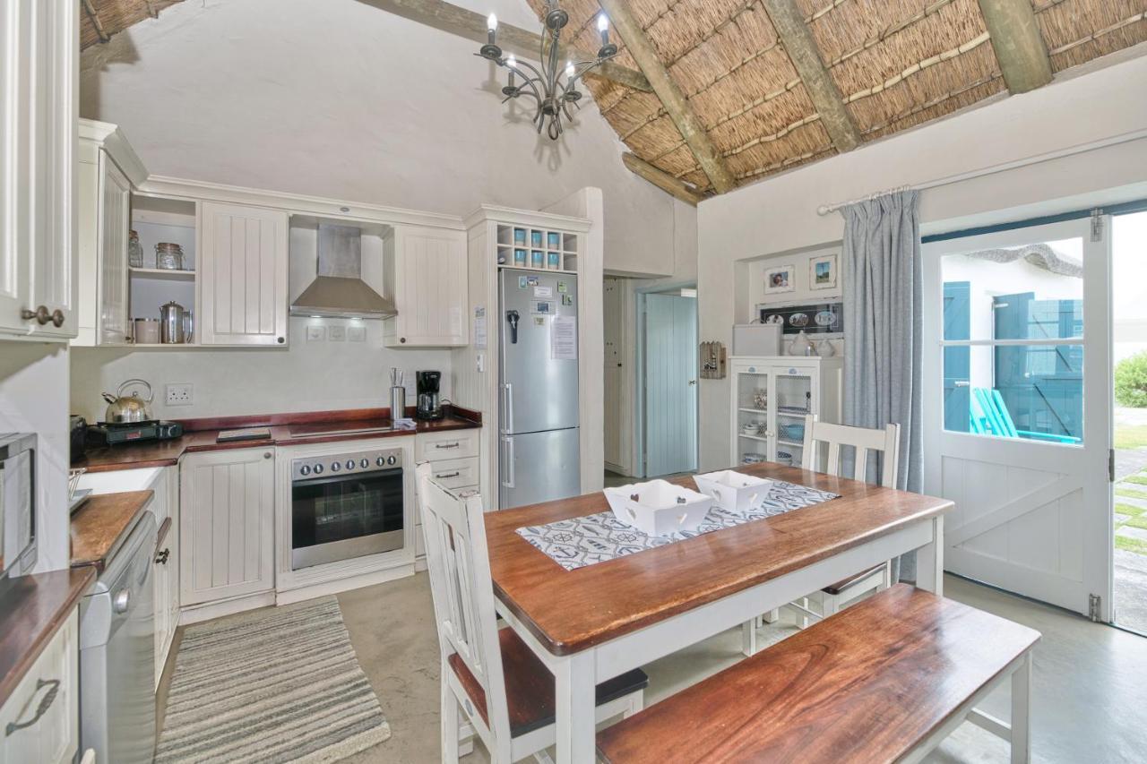 Zuidste Huisie Fisherman'S Cottage Струисбай Екстериор снимка
